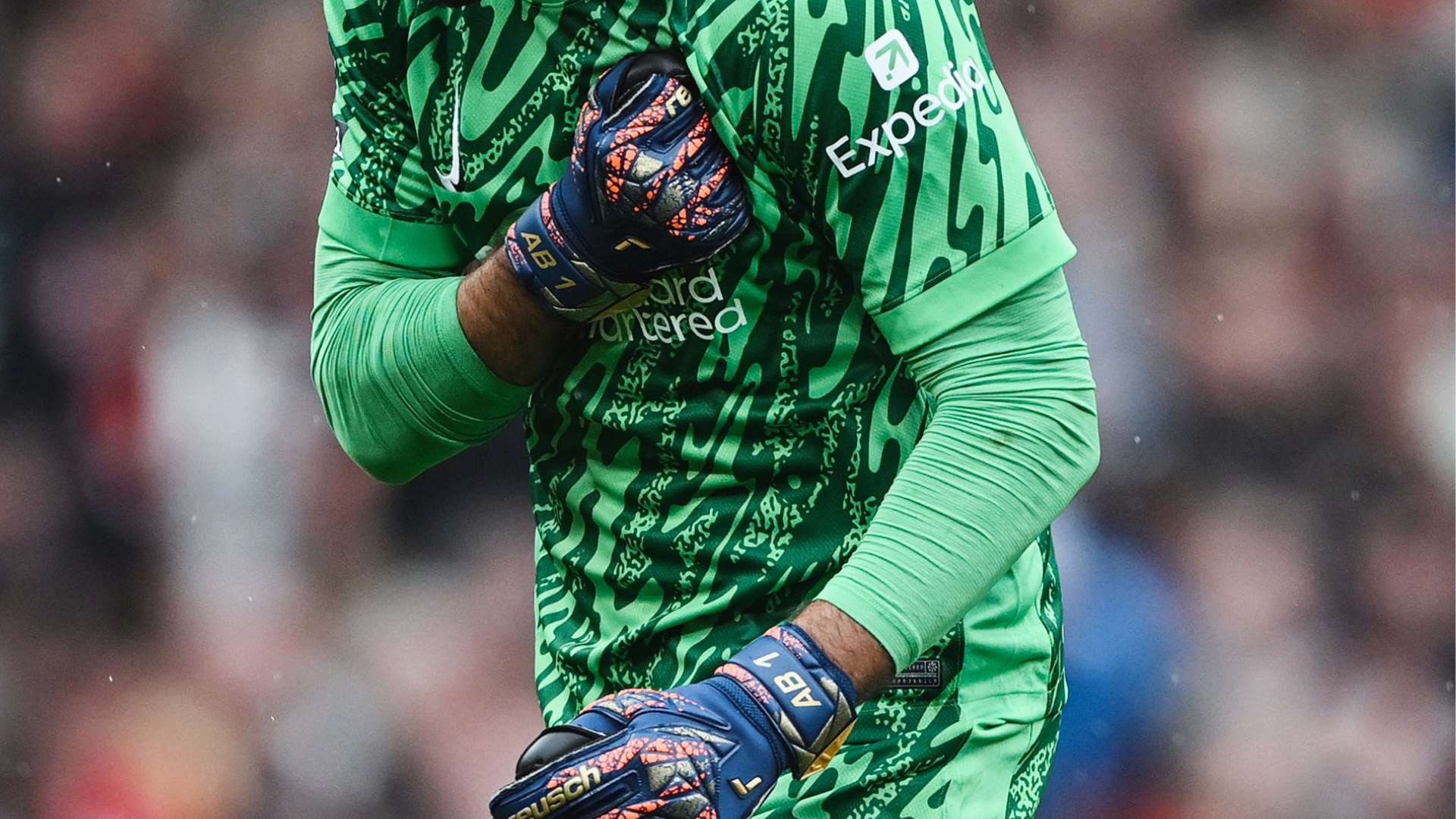 已經向凱恩 已經向凱恩